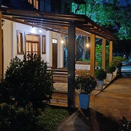 Forest Edge Villa Anuradhapura Esterno foto